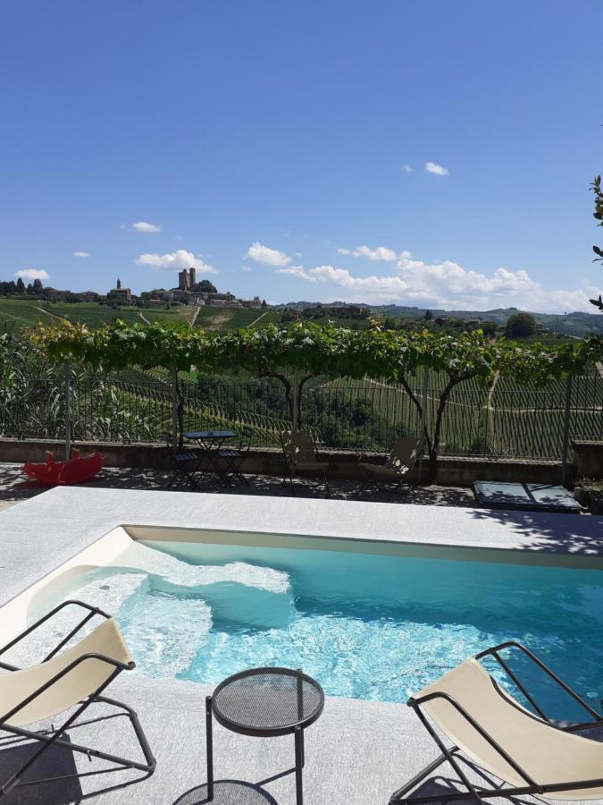 Agriturismo I Grappoli Serralunga d'Alba Luaran gambar