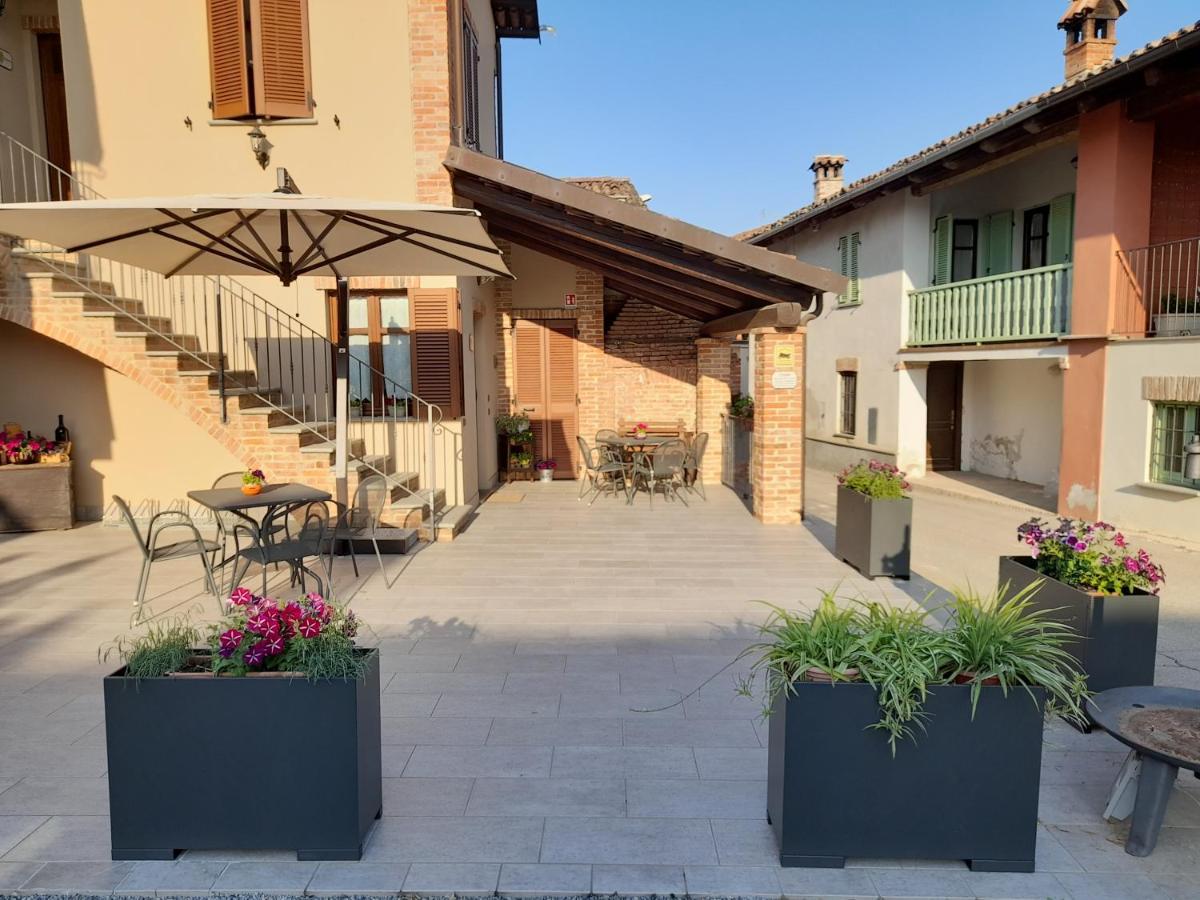 Agriturismo I Grappoli Serralunga d'Alba Luaran gambar