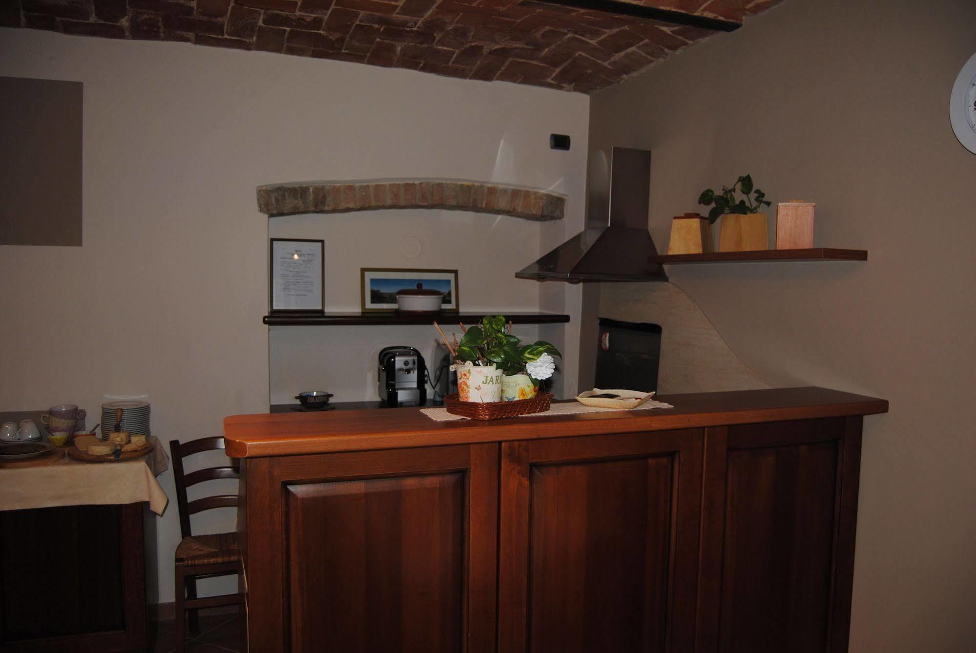 Agriturismo I Grappoli Serralunga d'Alba Luaran gambar